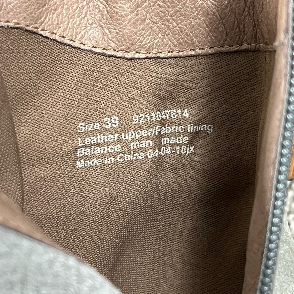 Dansko Waterproof Boots Sz 39/9 - Picture 15 of 15